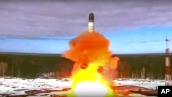 A Sarmat intercontinental ballistic missile is launched from Plesetsk in Russia's northwest. (file photo)