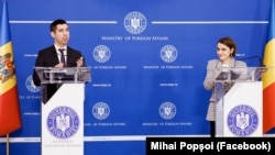 Miniștrii de Externe ai României și Republicii Moldova - Luminița Odobescu și Mihai Popșoi, susțin o conferință de presă, în timpul vizitei ministrului moldovean la București, 6 februarie 2024.