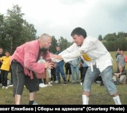 Салават Йылкыбаев уңда, архив фотосы