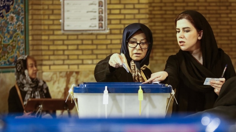 Иранците размислуваат за продолжување на бојкотот на претседателските избори