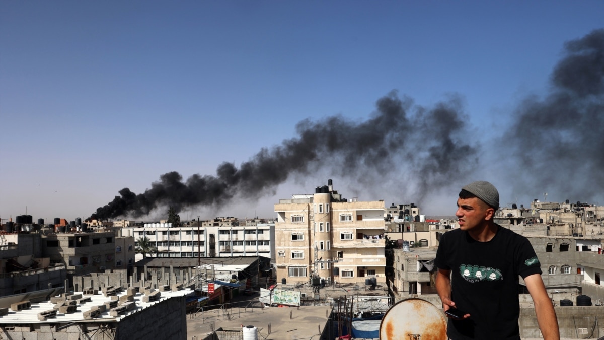 Izrael a fegyverszüneti tárgyalások befejeztével újabb csapásokat mért Gázára