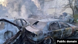 რუსული დრონებით შეტევის შედეგები უკრაინის ქალაქ ჩუგუევში(ფოტო არქივიდან)