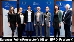 Procurori ucraineni la sediul Parchetului European din Luxemburg, unde participă la sesiuni de pregătire profesională, 24 aprilie 2023.