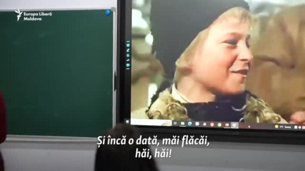 Prima promoție de adulți găgăuzi care au învățat româna: „E mai greu pentru noi, pentru că nu avem cu cine să vorbim”