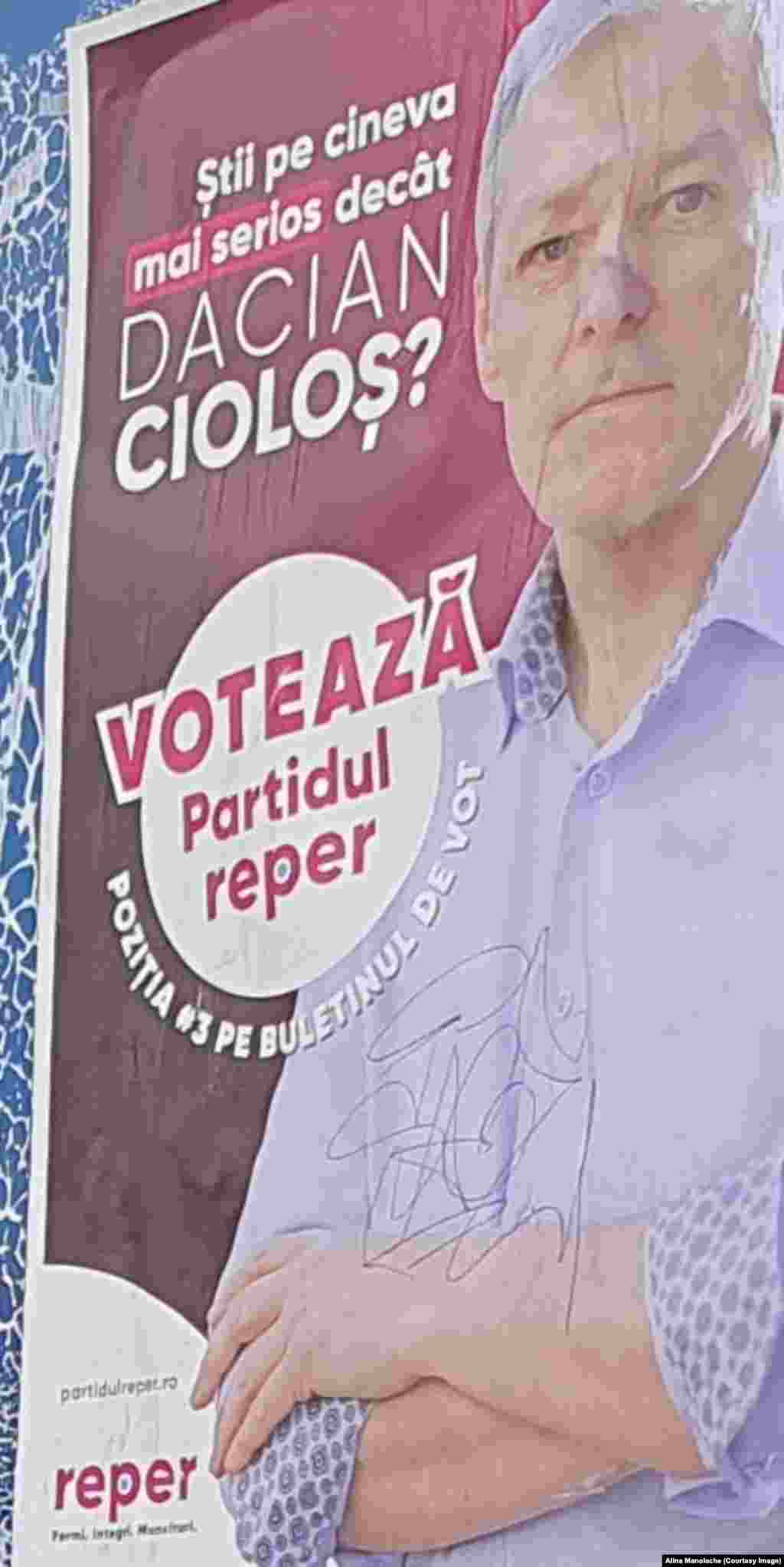 Dacian Cioloș, fondator REPER, îndeamnă alegătorii să voteze candidații acestui partid și se întreabă: &bdquo;Știi pe cineva mai serios decât Dacian Cioloș?&rdquo;.