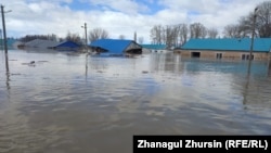 Затопленные дома в Уилском районе Актюбинской области
