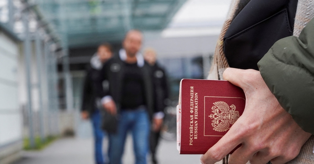 ЄС обмежує поїздки російських дипломатів через загрози шпигунства