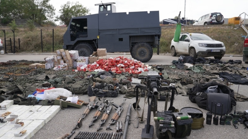 Ratni arsenal u rukama napadača na kosovsku policiju 