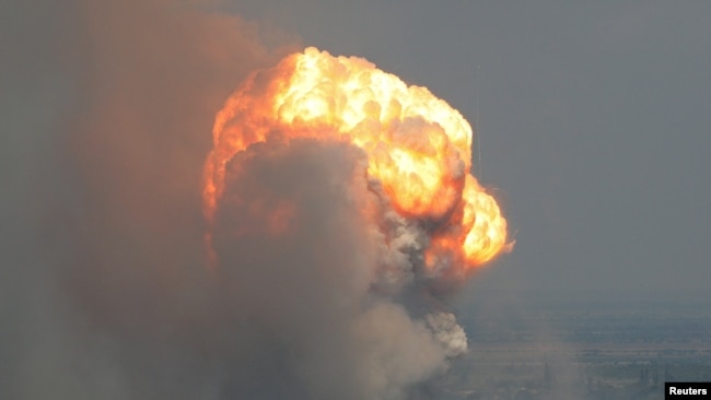 Вогняні гриби на сході Криму (фотогалерея)