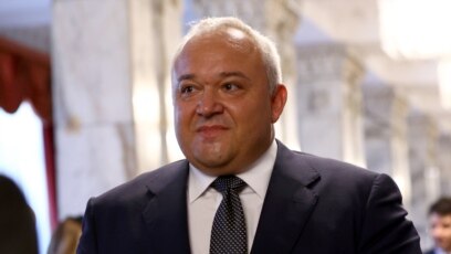 МВР извършва проверки на български политици за корупция включително и