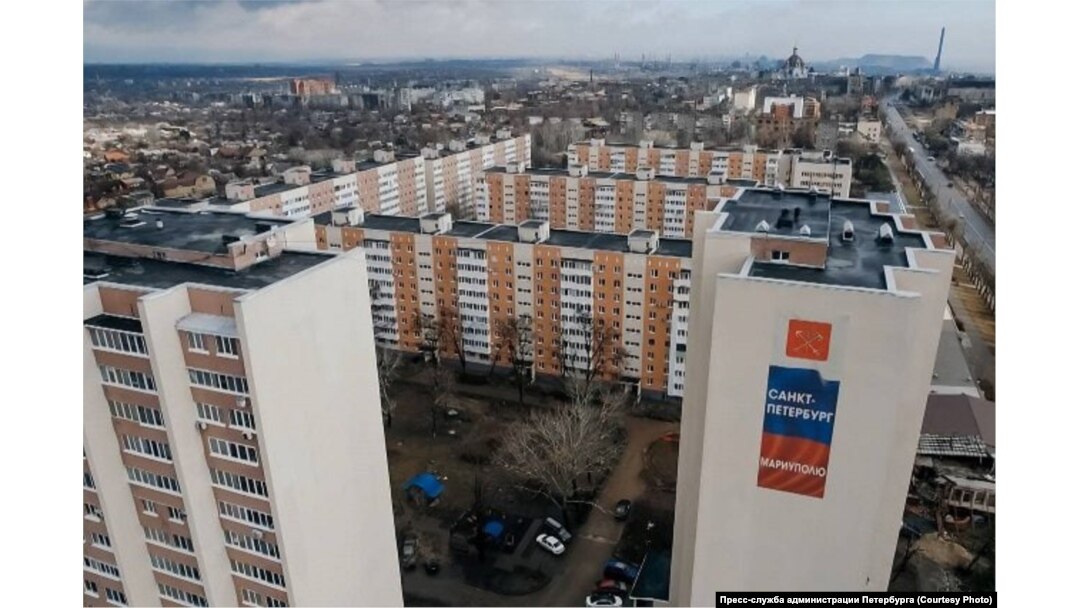 Blocuri noi în Mariupol, 2023.