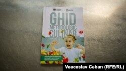 Ghidul Metodologic Culinar a fost elaborat timp de un an de Direcția Educație, în colaborare cu specialiști de la Agenția Națională pentru Siguranța Alimentelor și Agenția Națională pentru Sănătate Publică