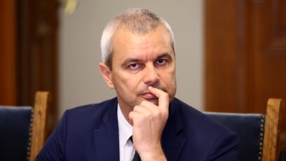 Парламентарната правна комисия отхвърли в сряда предложението на проруската партия