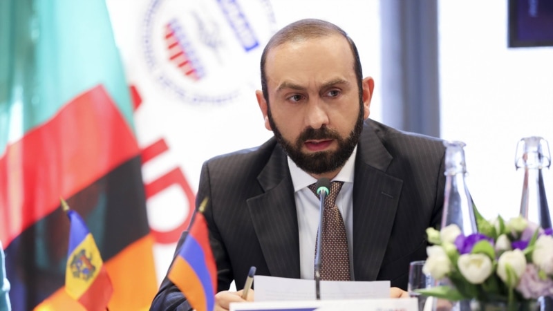 Армениянын жана Азербайжандын  башкы дипломаттары Тегеранда жолугат