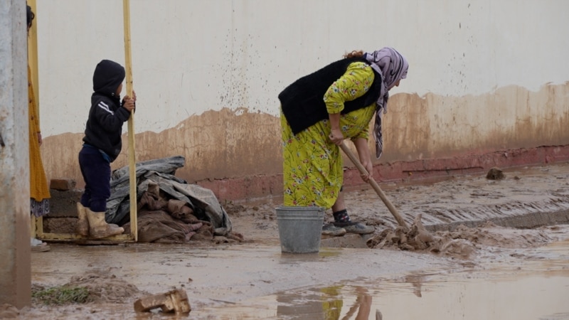 Разгул стихии в Таджикистане: десятки домов и приусадебных участков подтоплены 