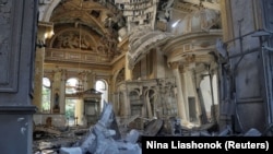 Пошкоджений під час російського ракетного обстрілу Спасо-Преображенський собор в Одесі, 23 липня 2023 року 
