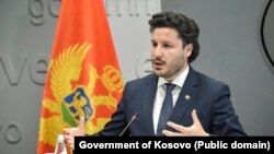 Crnogorski premijer Dritan Abazović u Prištini na konferenciji za novinare 14. aprila 2023.