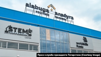 Жас лесбиянки онлайн