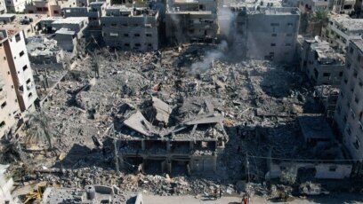 Израел каза че е нанесъл удари по повече от 100