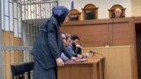 Дана Сакиева на одном из судебных заседаний. Фото из соцсетей