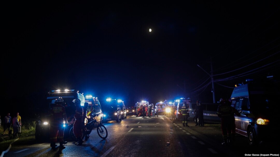 După exploziile de la Crevedia, un incendiu a izbucnit la un depozit de mase plastice din Dragomirești, tot în județul Dâmbovița.