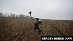 Ukrajnában még évtizedekig halnak meg majd az emberek fel nem robbant lőszerek és aknák miatt