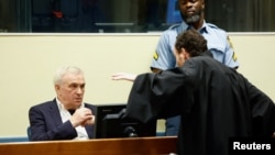 Bivši šef Službe državne bezbednosti Srbije Jovica Stanišić pred sudom u Hagu, Holandija, 31. maja 2023.