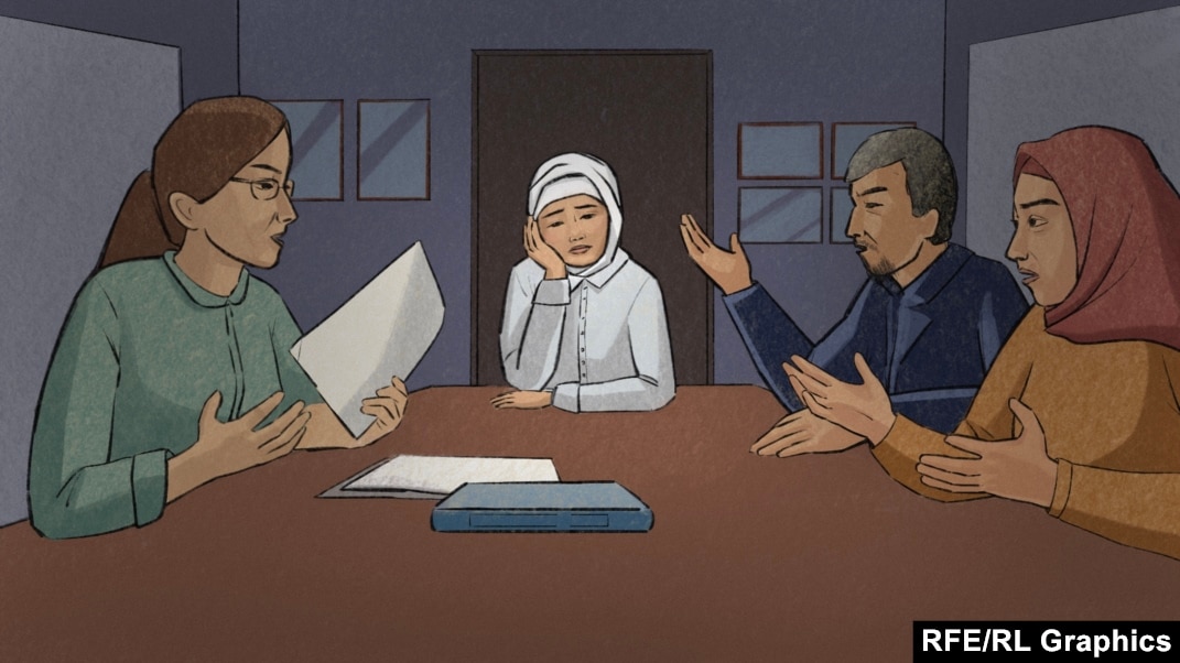 Іш киімі жоқ қыздың видеосы