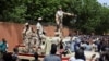 یورش گروهی از هواداران کودتای نیجر به سفارت فرانسه در روز یک‌شنبه توسط نیروهای گارد ملی نیجر دفع شد