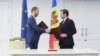 Ambasadorul UE la Chișinău, Janis Mazeiks și directorul Organizației pentru Dezvoltarea Antreprenoriatului (ODA), Dumitru Pîntea, 24 mai 2023