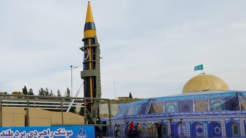 Иран баллистикалык ракетасын ийгиликтүү сынаганын билдирди