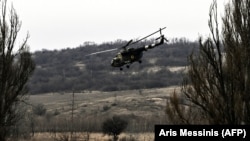 Russian pilot Maksim Kuzminov hijacked a Russian military Mi-8 helicopter for Ukraine in 2023. (illustrative photo)