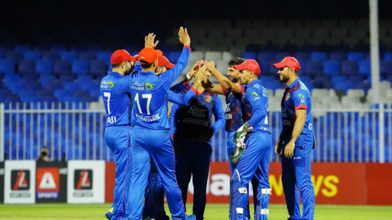 سلسله‌ای از مسابقات کریکت میان تیم های افغانستان و سریلانکا آغاز می‌شود