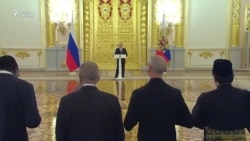 Путин не дождался аплодисментов от послов