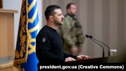 Presidenti i Ukrainës Volodymyr Zelenskyy gjatë një konference. Kiev, 24 mars 2023.