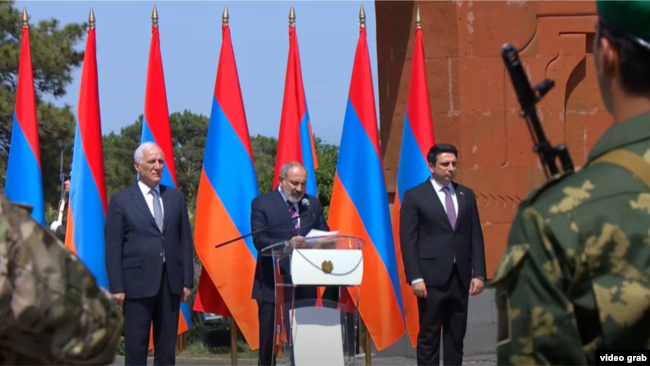 Armenia - Prime Minister Nikol Pashinian gives a speech at the Sardarapat war memorial, May 28, 2024.