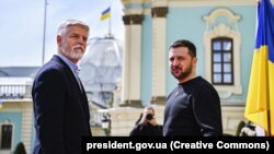 Президент Чехии Петр Павел и президент Украины Владимир Зеленский. Киев, 28 апреля 2023 года.