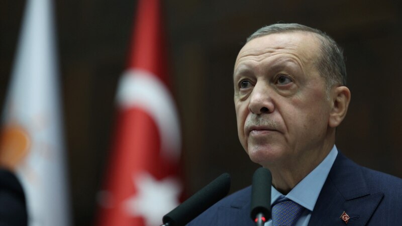 Erdogan kritikovao Ustavni sud, podstičući 'pravosudnu krizu'