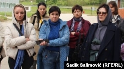 Posjeta žena iz Ukrajine Memorijalnom centru u Potočarima, Srebrenica, 24. april 2024.