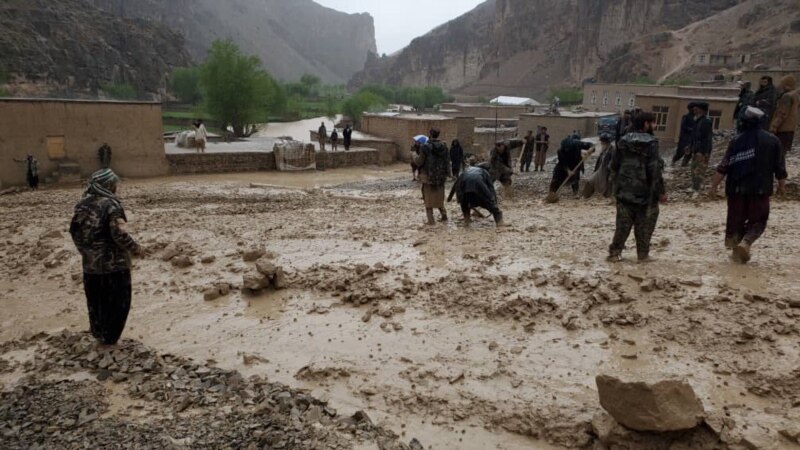 ادامه سیلاب‌ها و تلفات تازه در افغانستان؛ در فاریاب و غور بیش از صد تن جان داده اند 