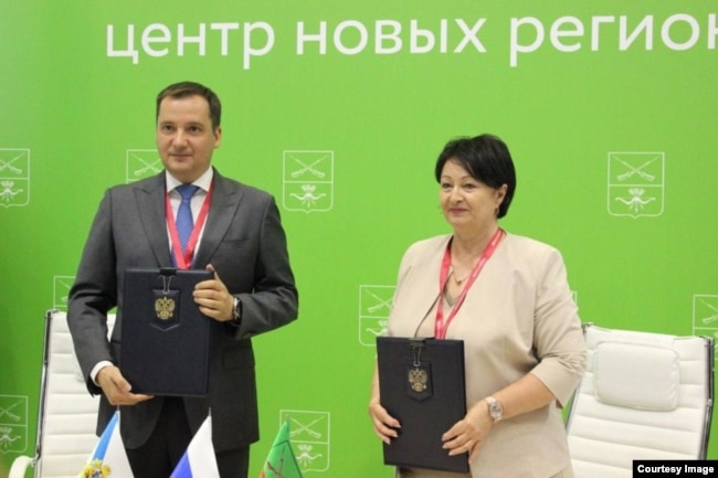 Галина Данильченко з головою Архангельської області