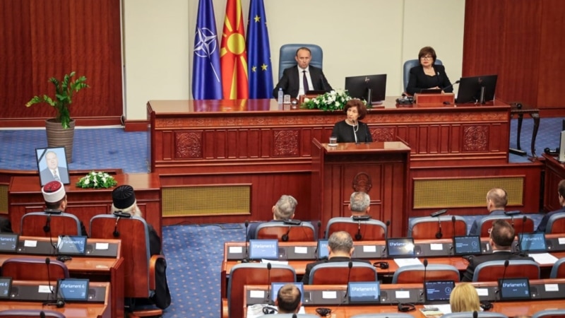 Собранието одржа комеморативна седница за Стојан Андов