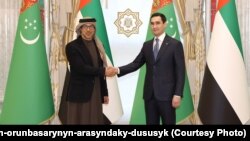 Serdar Berdimuhamedow BAE-niň Ministrler kabinetiniň başlygynyň orunbasary, prezidentiň iş dolandyryş ministri Şeýh Mansur bin Zaýed Al Nahaýýan bilen duşuşdy 