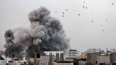 В събота Хамас изненада света с безпрецедентната си атака срещу