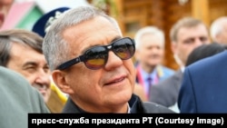 Рустам Минниханов