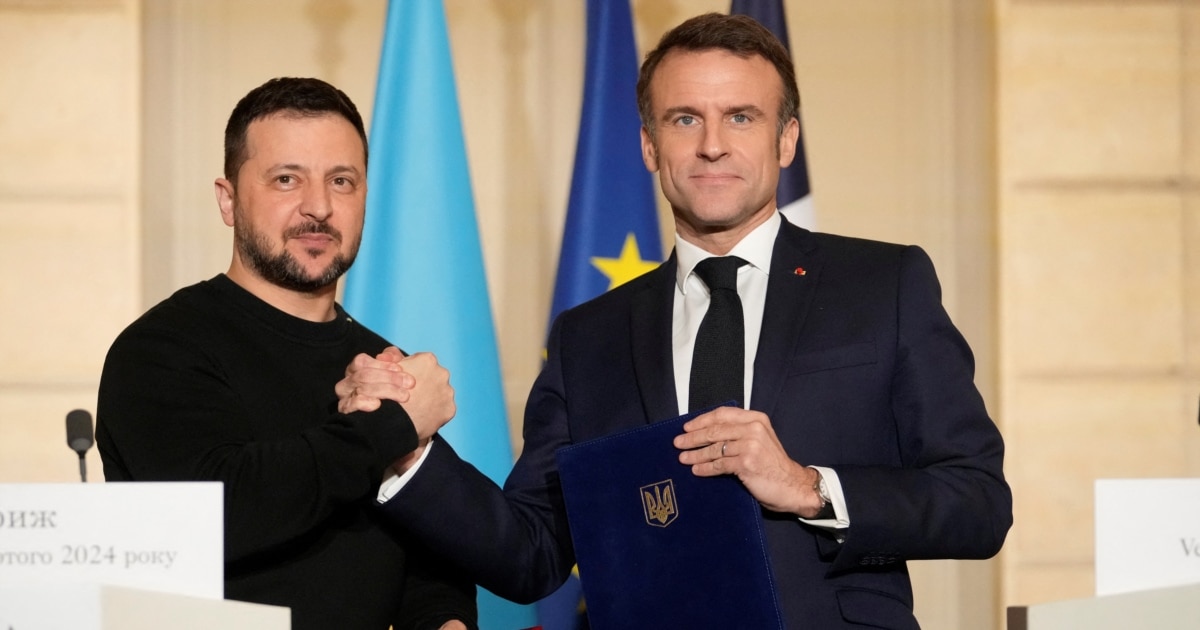 Зеленський і Макрон підписали угоду щодо оборонного обладнання для України