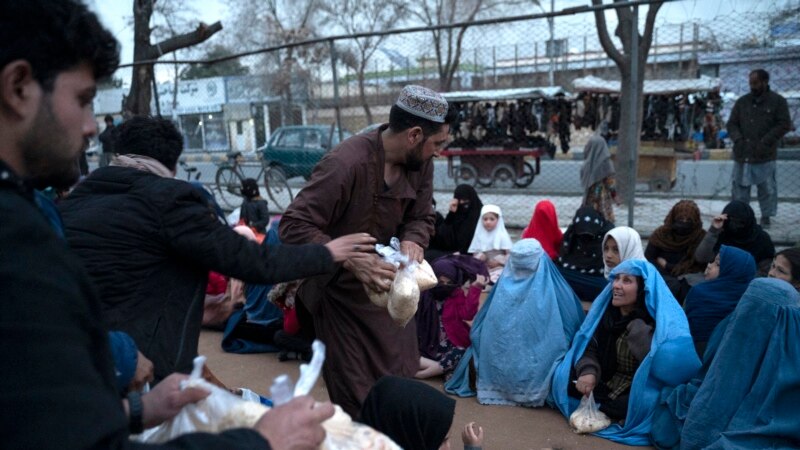 یو‌این‌ایچ‌سي‌ار: د طالبانو محدودیتونو افغان ښځې او نجونې مرستو اخیستو ته مجبورې کړې دي 