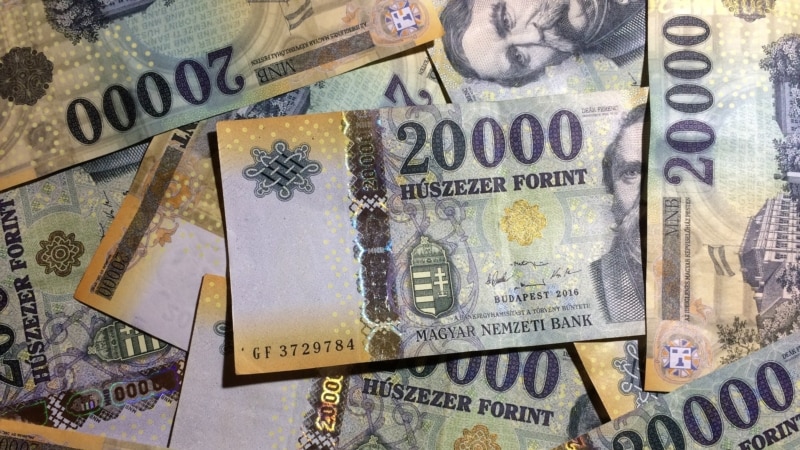 Százezreket fizethetnek katonacsaládok Szolnokon egy önkormányzati rendelet miatt