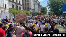 Profesorii ies din nou în stradă la București, cu punctul final Palatul Cotroceni.