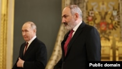 ნიკოლ ფაშინიანი და ვლადიმერ პუტინი, ფოტო 2024 წლის არქივიდან.